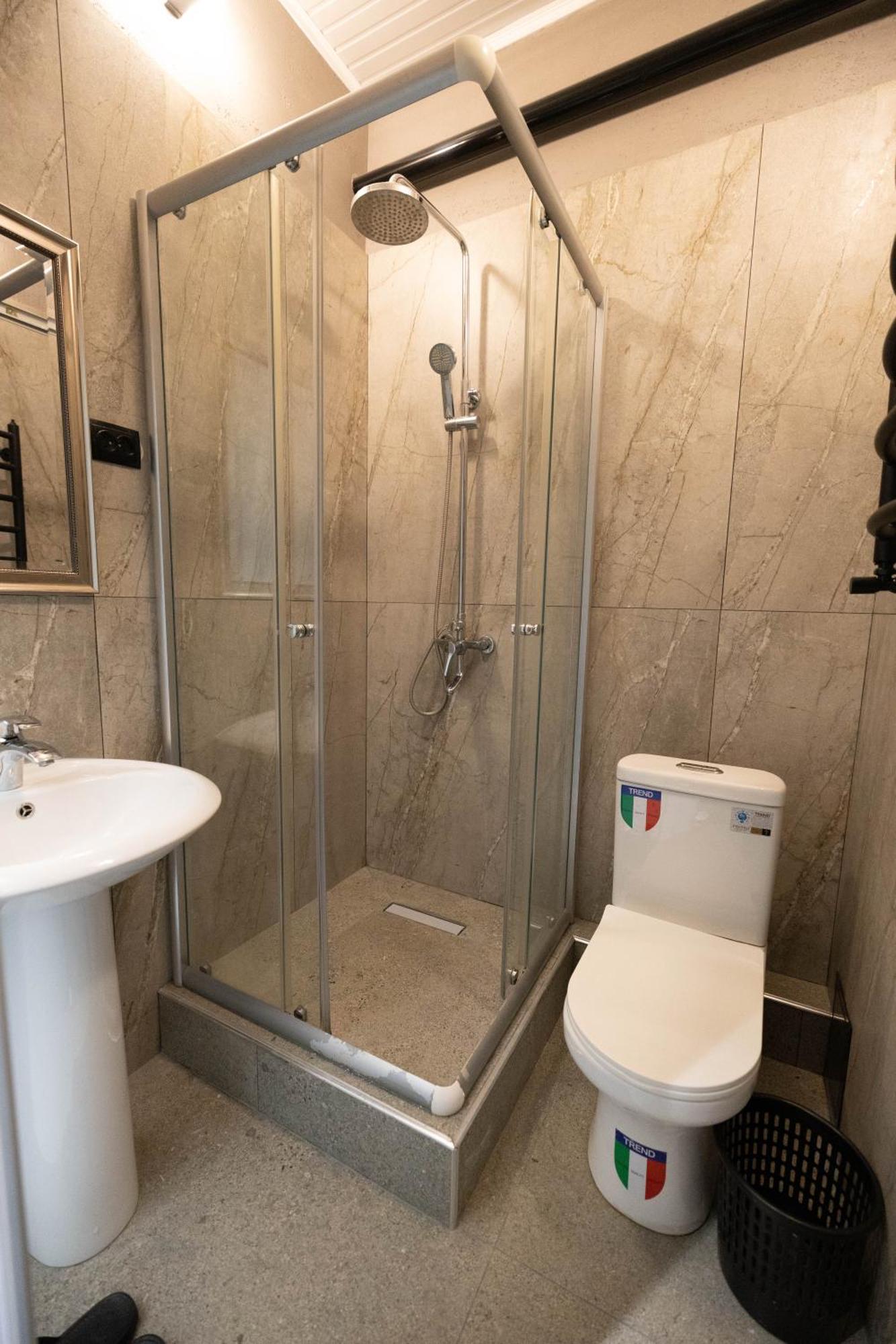 Local Hotel Τασκένδη Εξωτερικό φωτογραφία