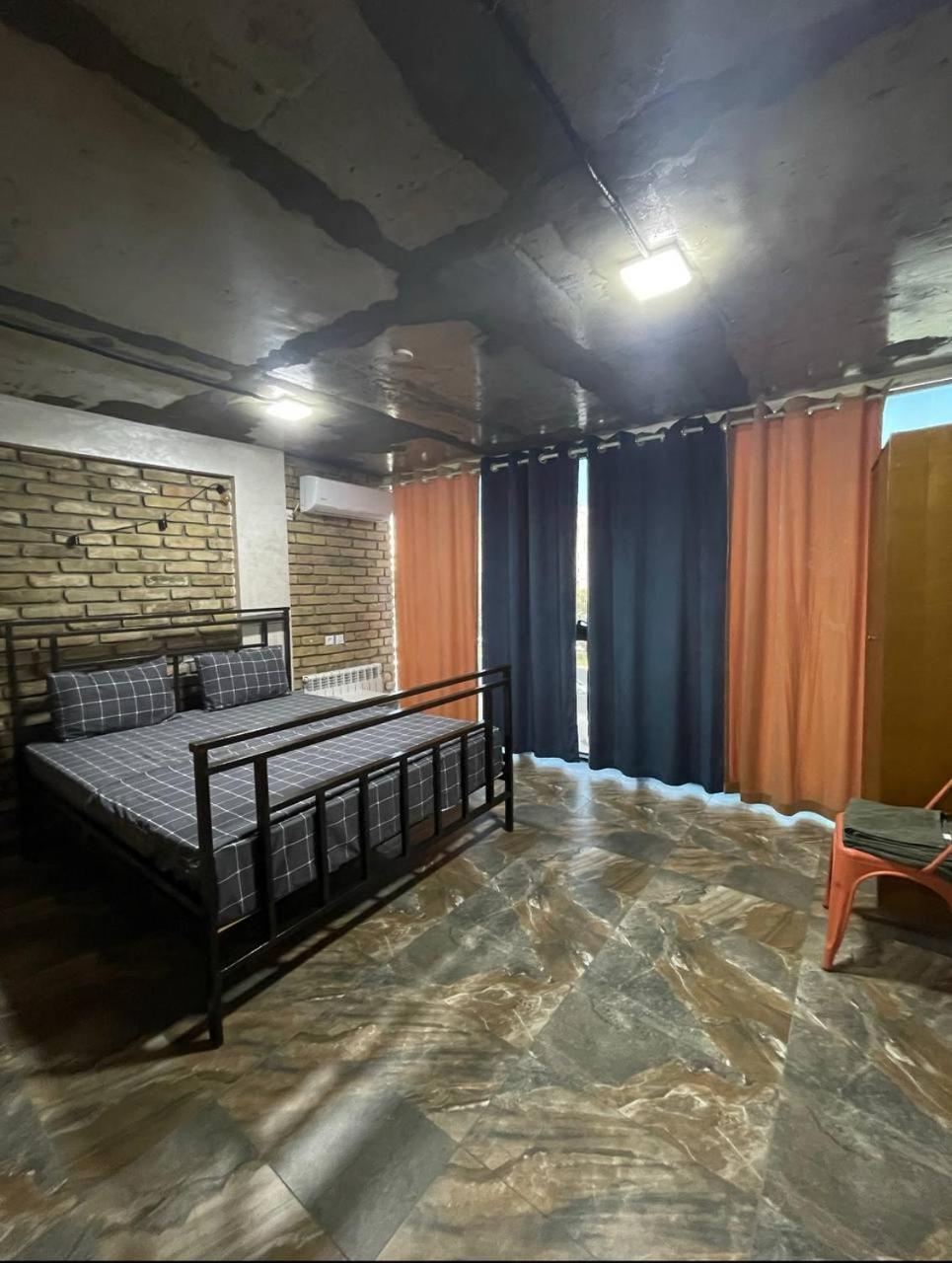 Local Hotel Τασκένδη Εξωτερικό φωτογραφία